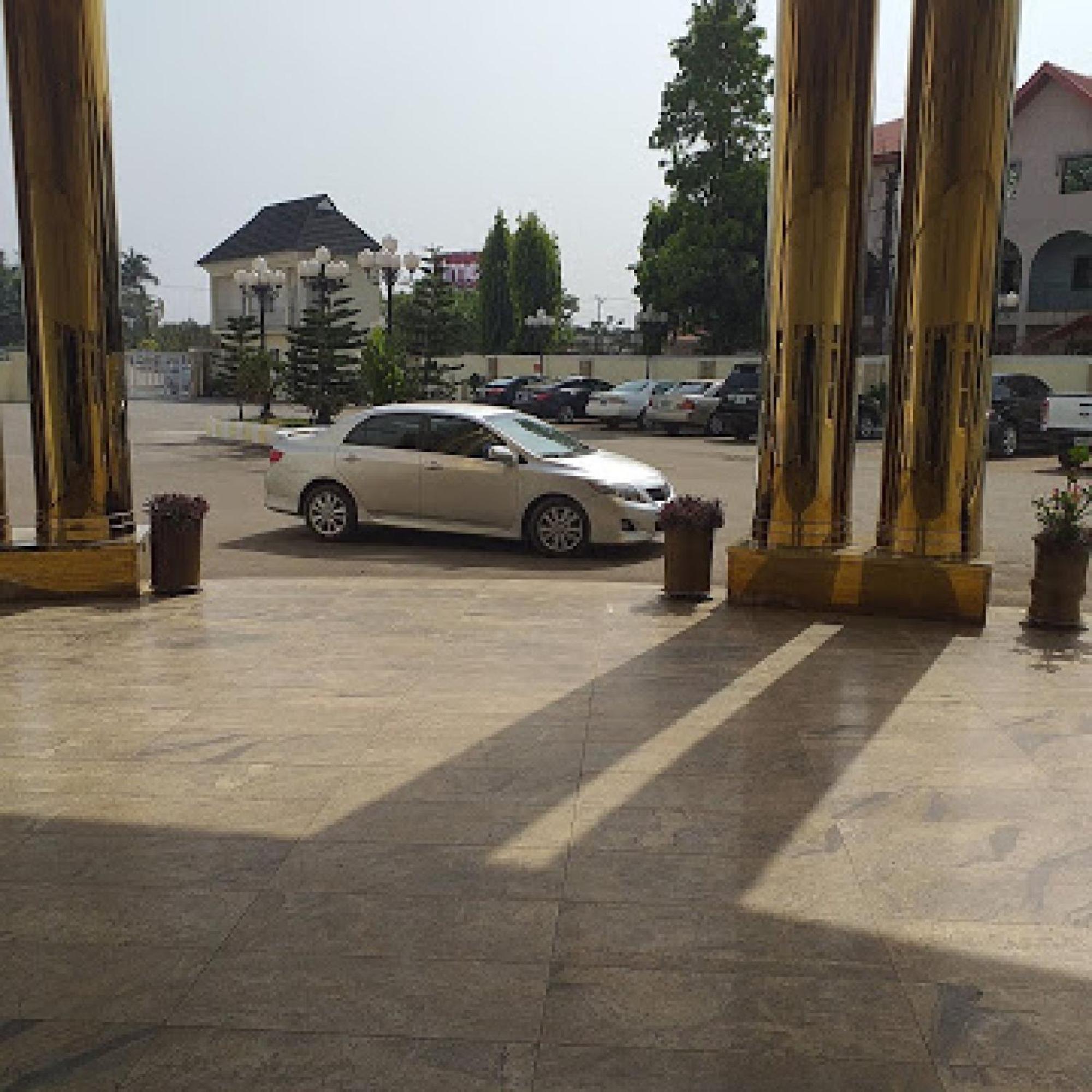 Room In Bb - Immaculate Royal International Hotel Owerri Exterior photo
